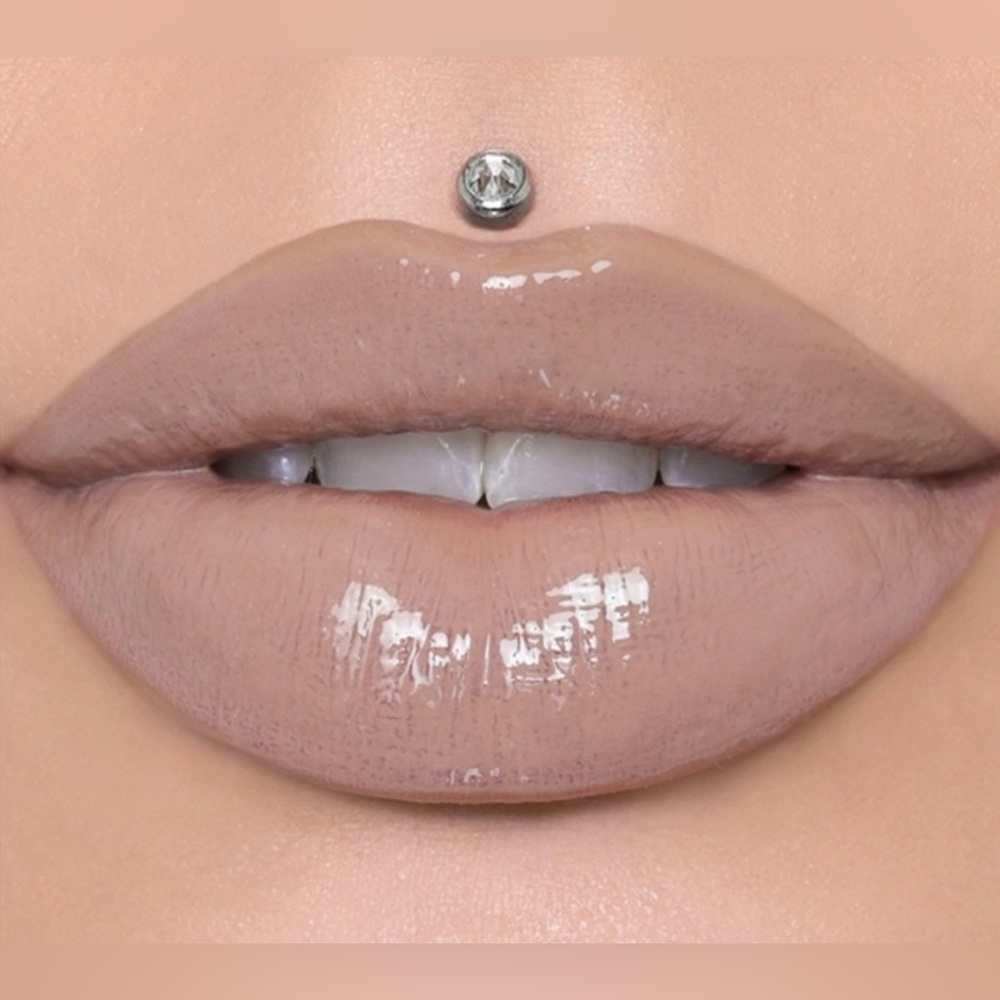NIB Jeffree Star Silk Rope The Gloss Lip Gloss